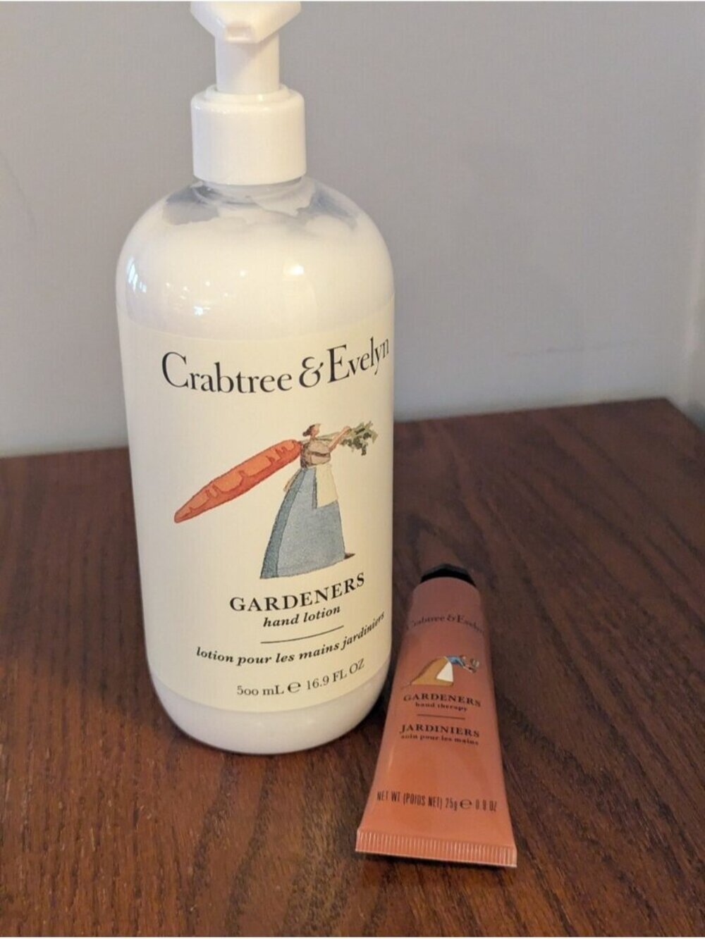 New Crabtree & Evelyn "Gardeners" Luxury Liquid Hand Lotion & Hand Therapy Set - Picture 7 of 13